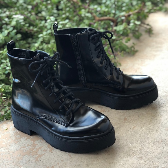 jeffrey campbell district boot